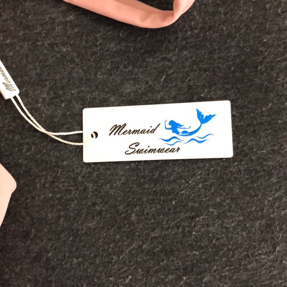 Bikini - Picture 5 of 6